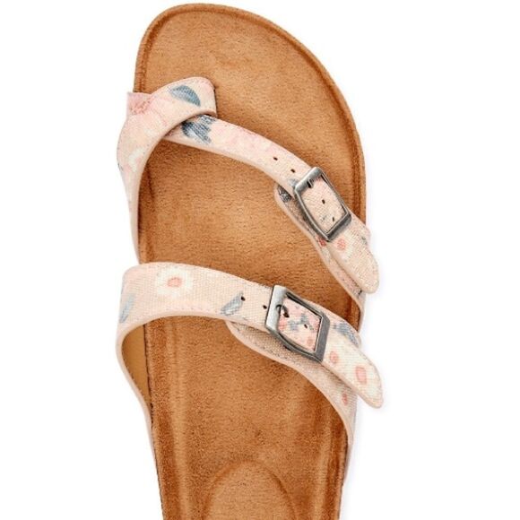 Floral Printed Sandals   - Picture 3 of 6